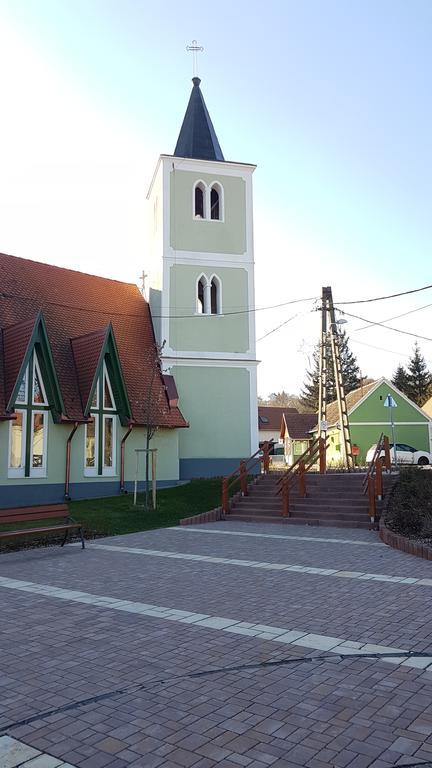 Villa Nora Heviz Bagian luar foto