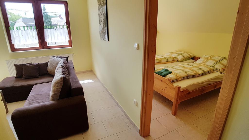 Villa Nora Heviz Bagian luar foto