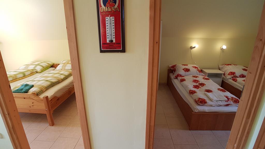 Villa Nora Heviz Bagian luar foto