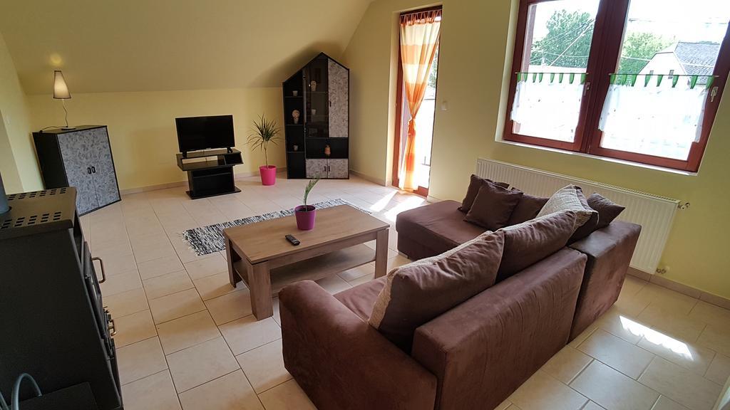 Villa Nora Heviz Bagian luar foto