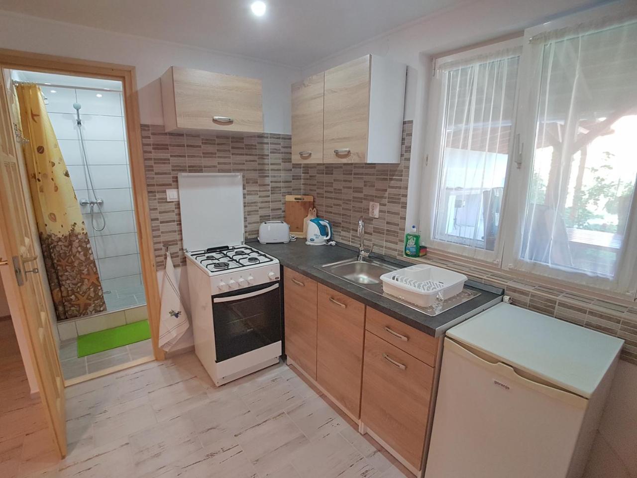 Villa Nora Heviz Bagian luar foto