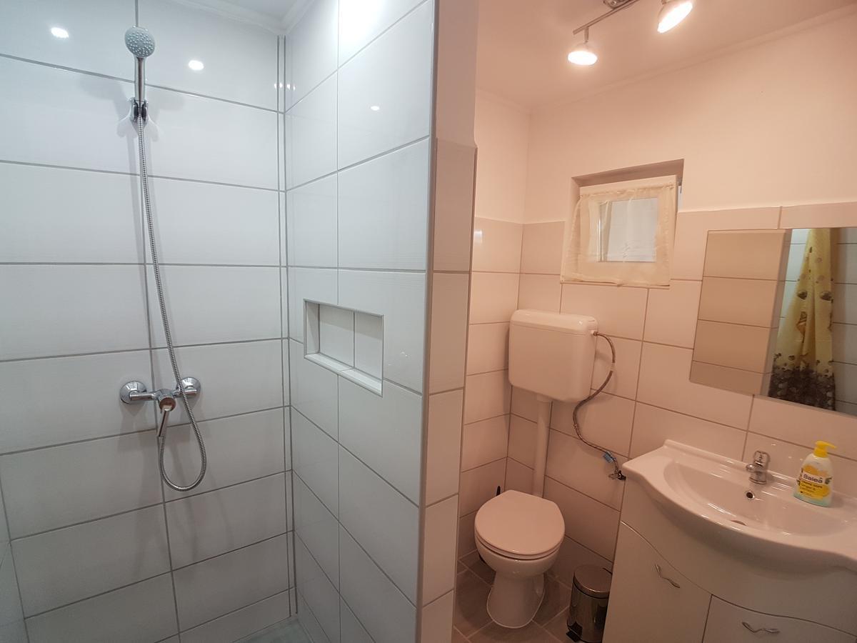 Villa Nora Heviz Bagian luar foto