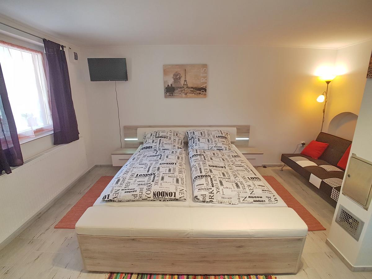 Villa Nora Heviz Bagian luar foto